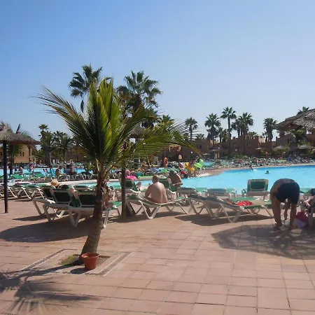 Family 1 Bedroom With Pool View - Oasis Duna Дом отдыха *
